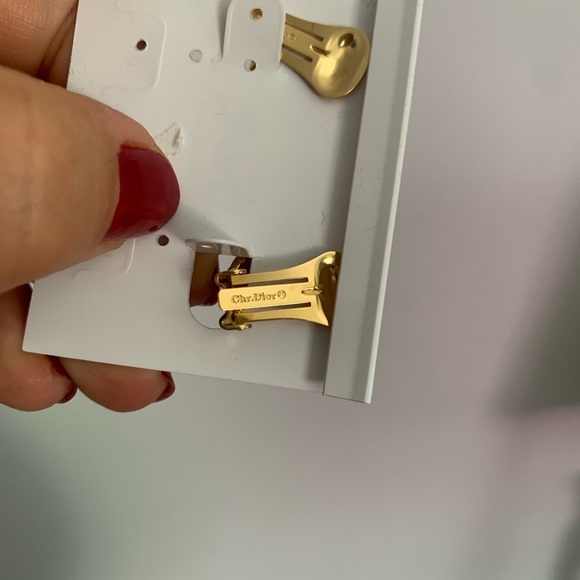 Dior Earrings 😍 - Picture 4 of 5